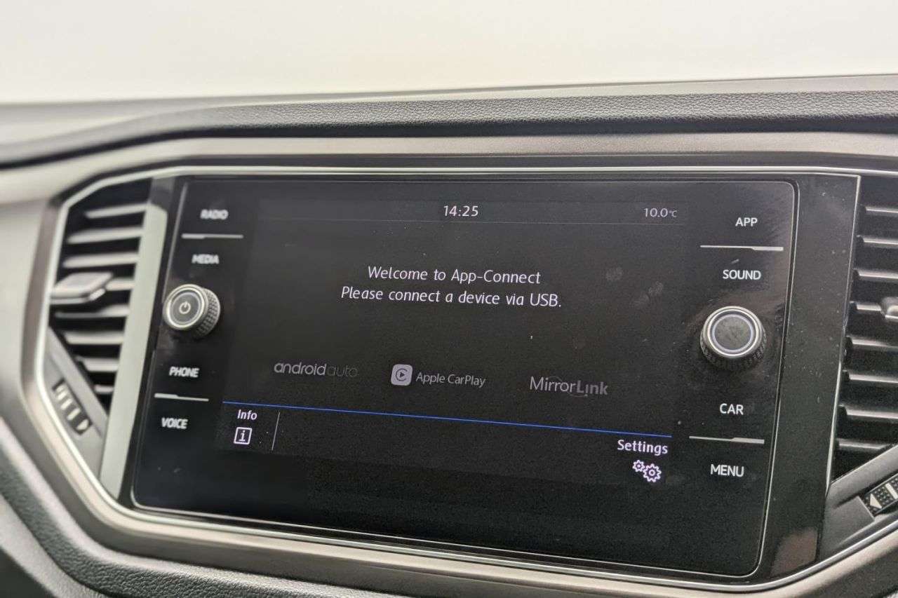 2018 VOLKSWAGEN T-ROC 2018 VOLKSWAGEN T-ROC