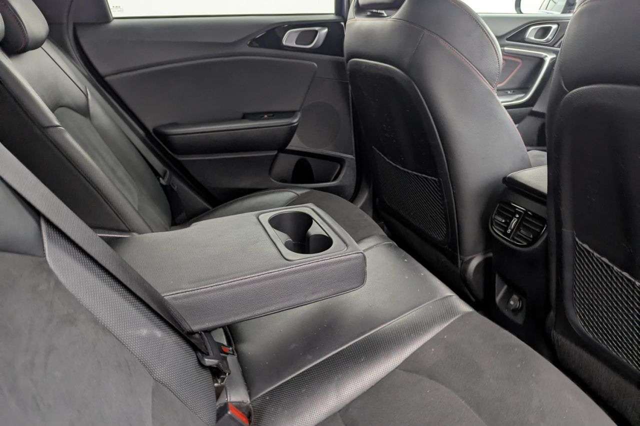 2022 KIA PROCEED 2022 KIA PROCEED