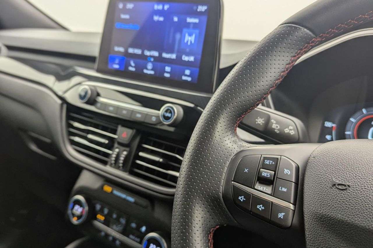 2022 FORD KUGA 2022 FORD KUGA