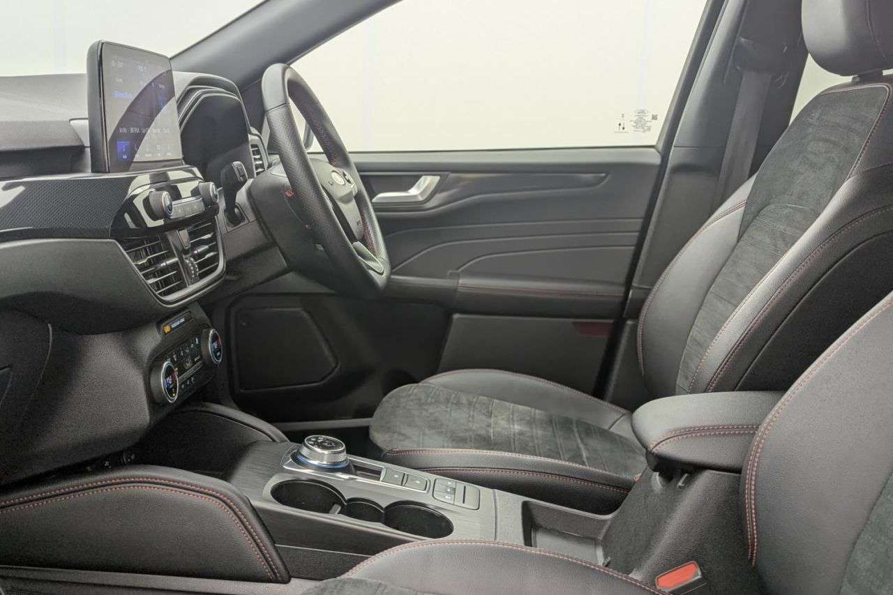 2022 FORD KUGA 2022 FORD KUGA