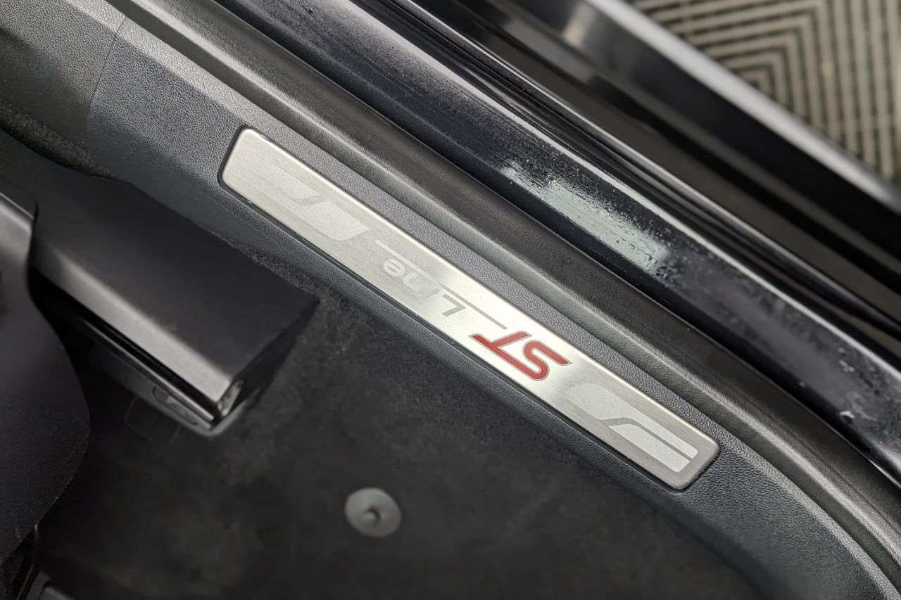 2022 FORD KUGA 2022 FORD KUGA