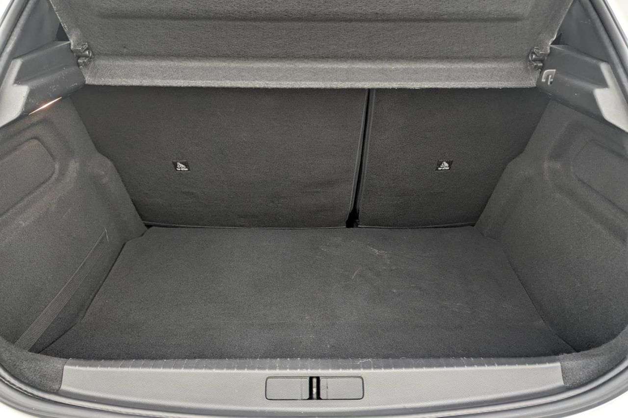 2020 PEUGEOT E-208 2020 PEUGEOT E-208