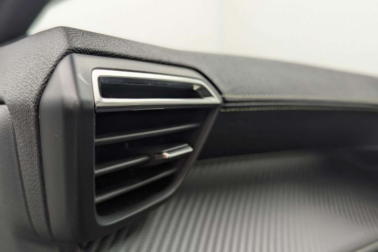 2020 PEUGEOT E-208 2020 PEUGEOT E-208