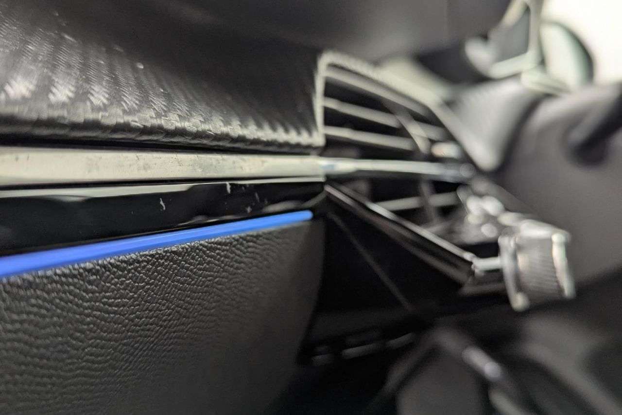 2020 PEUGEOT E-208 2020 PEUGEOT E-208