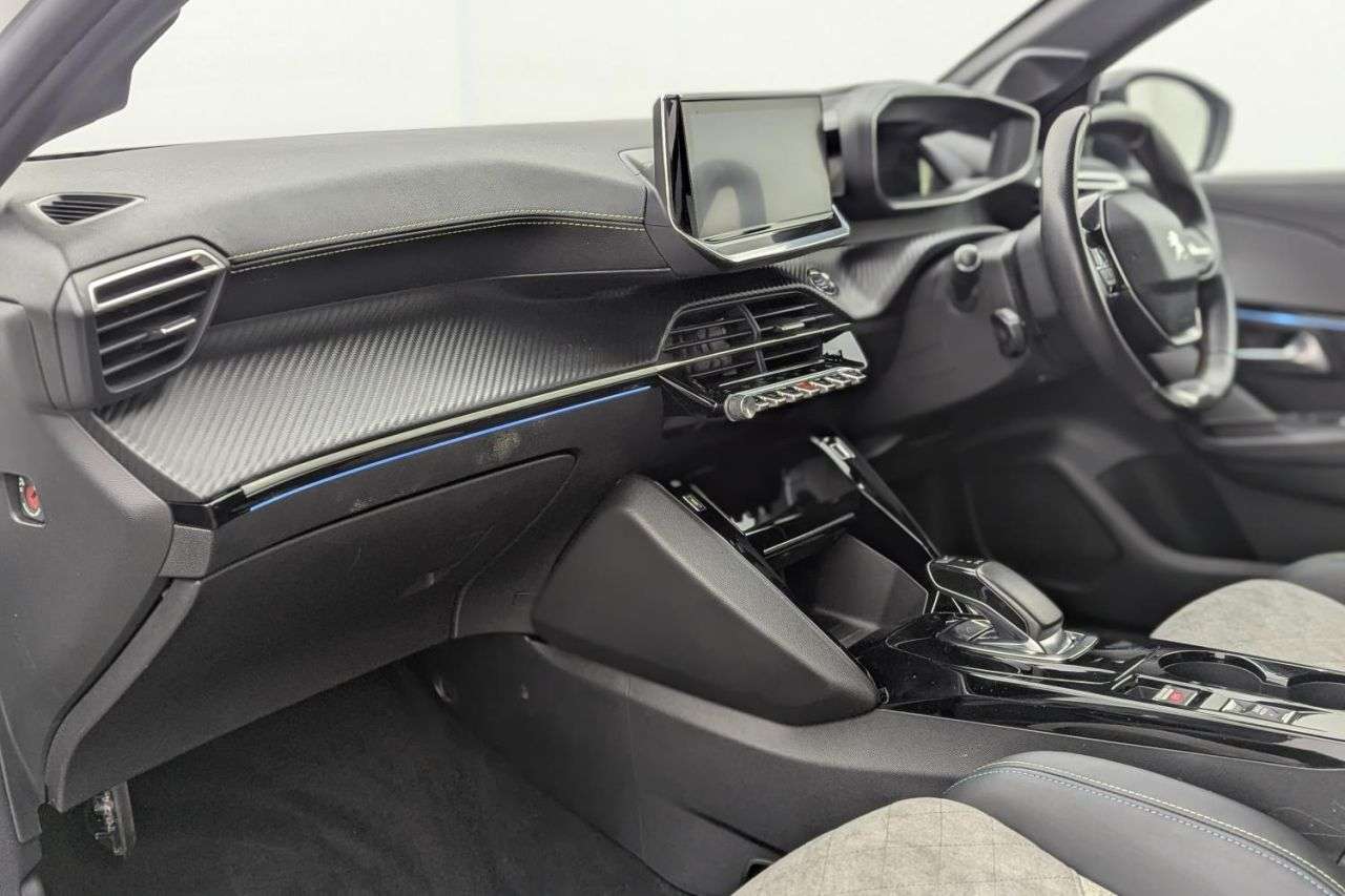 2020 PEUGEOT E-208 2020 PEUGEOT E-208