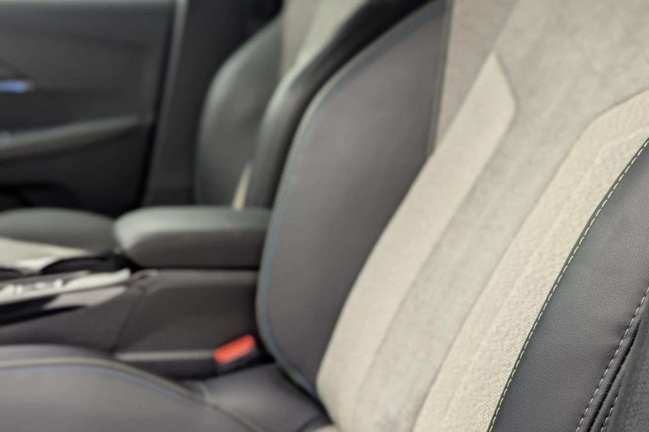 2020 PEUGEOT E-208 2020 PEUGEOT E-208