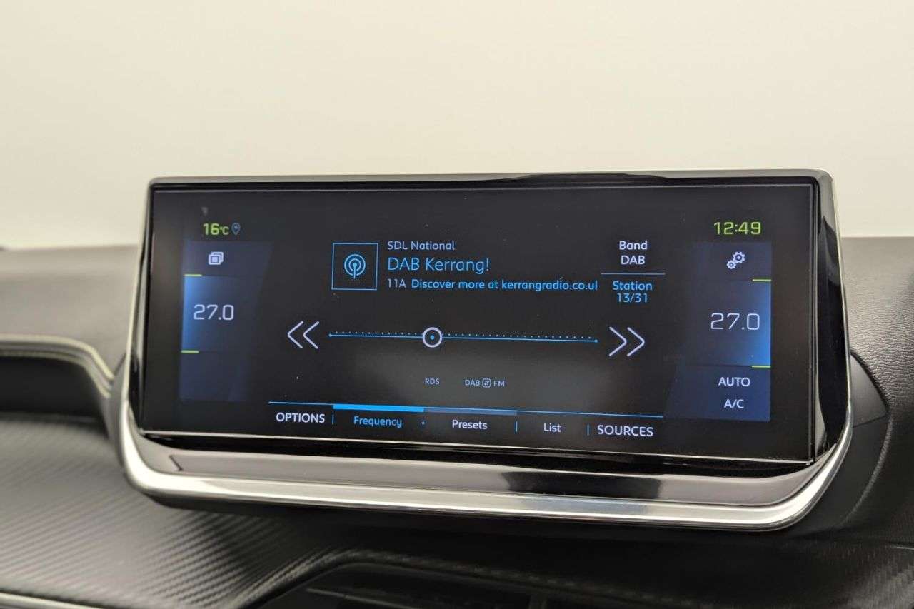 2020 PEUGEOT E-208 2020 PEUGEOT E-208