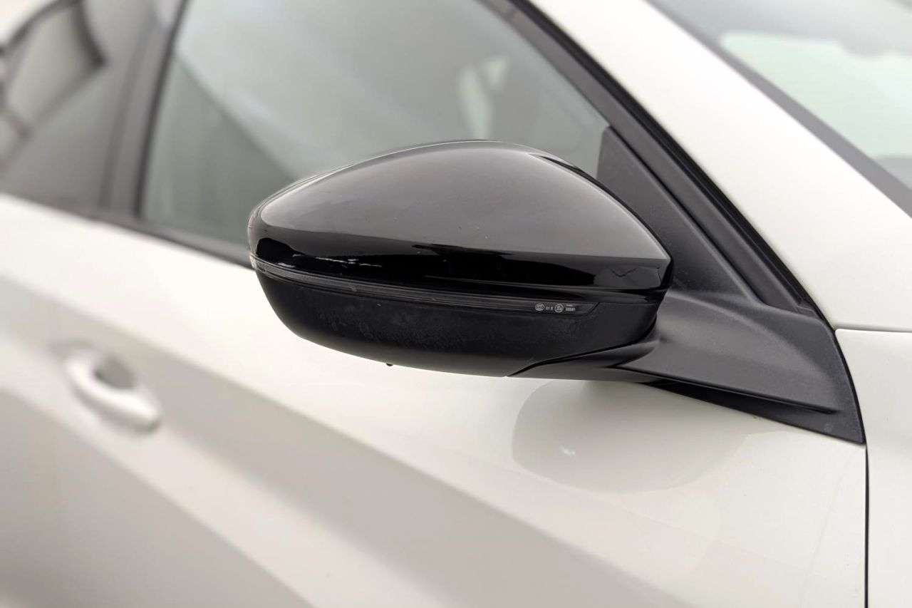 2020 PEUGEOT E-208 2020 PEUGEOT E-208