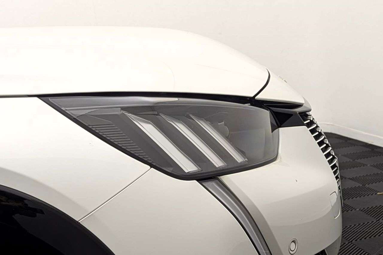 2020 PEUGEOT E-208 2020 PEUGEOT E-208