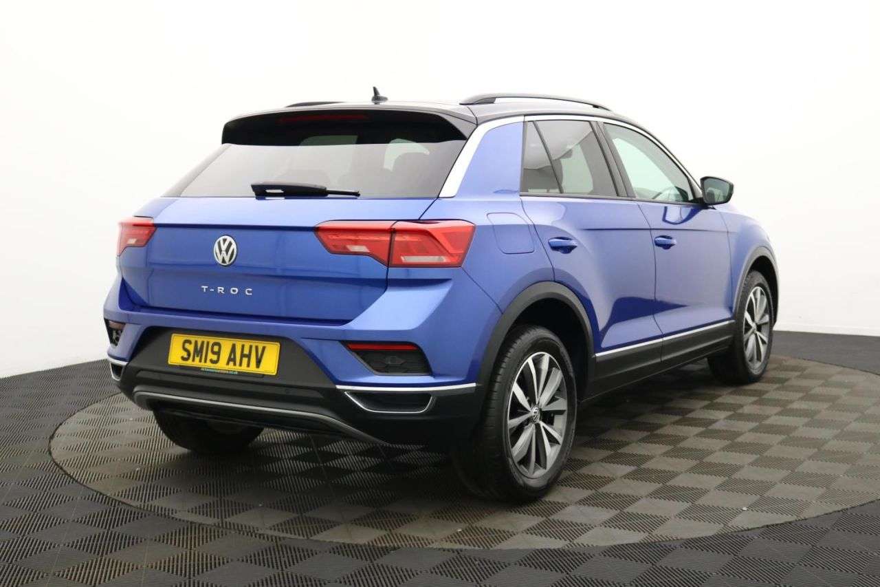 2019 VOLKSWAGEN T-ROC 2019 VOLKSWAGEN T-ROC