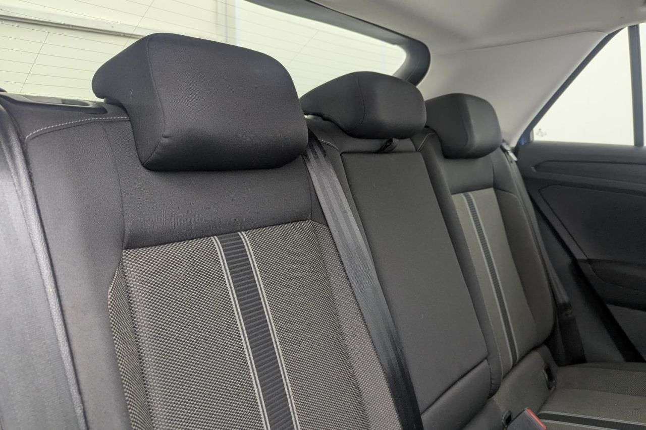 2019 VOLKSWAGEN T-ROC 2019 VOLKSWAGEN T-ROC