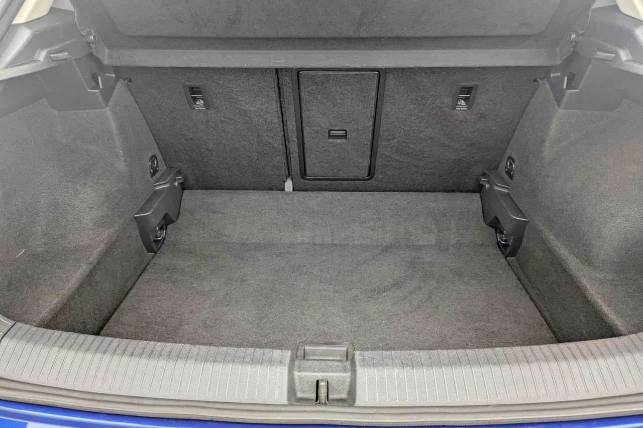 2019 VOLKSWAGEN T-ROC 2019 VOLKSWAGEN T-ROC