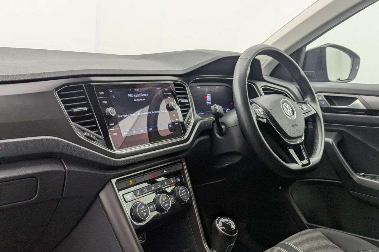 2019 VOLKSWAGEN T-ROC 2019 VOLKSWAGEN T-ROC