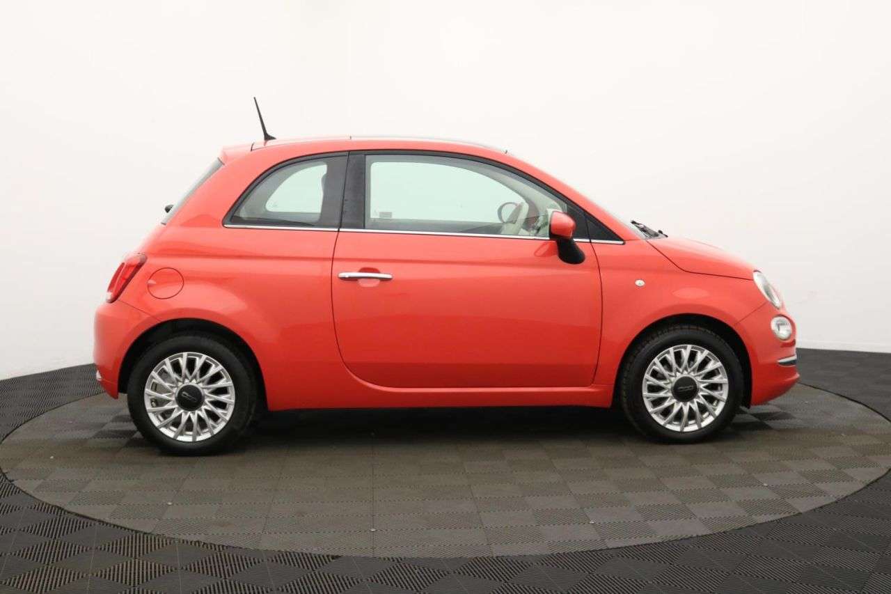 A 2016 FIAT 500 1.2 Lounge Hatchback 3dr Petrol Manual Euro 6 (s/s) (69 bhp) Award Winning A 2016 FIAT 500 1.2 Lounge Hatchback 3dr Petrol Manual Euro 6 (s/s) (69 bhp) Award Winning