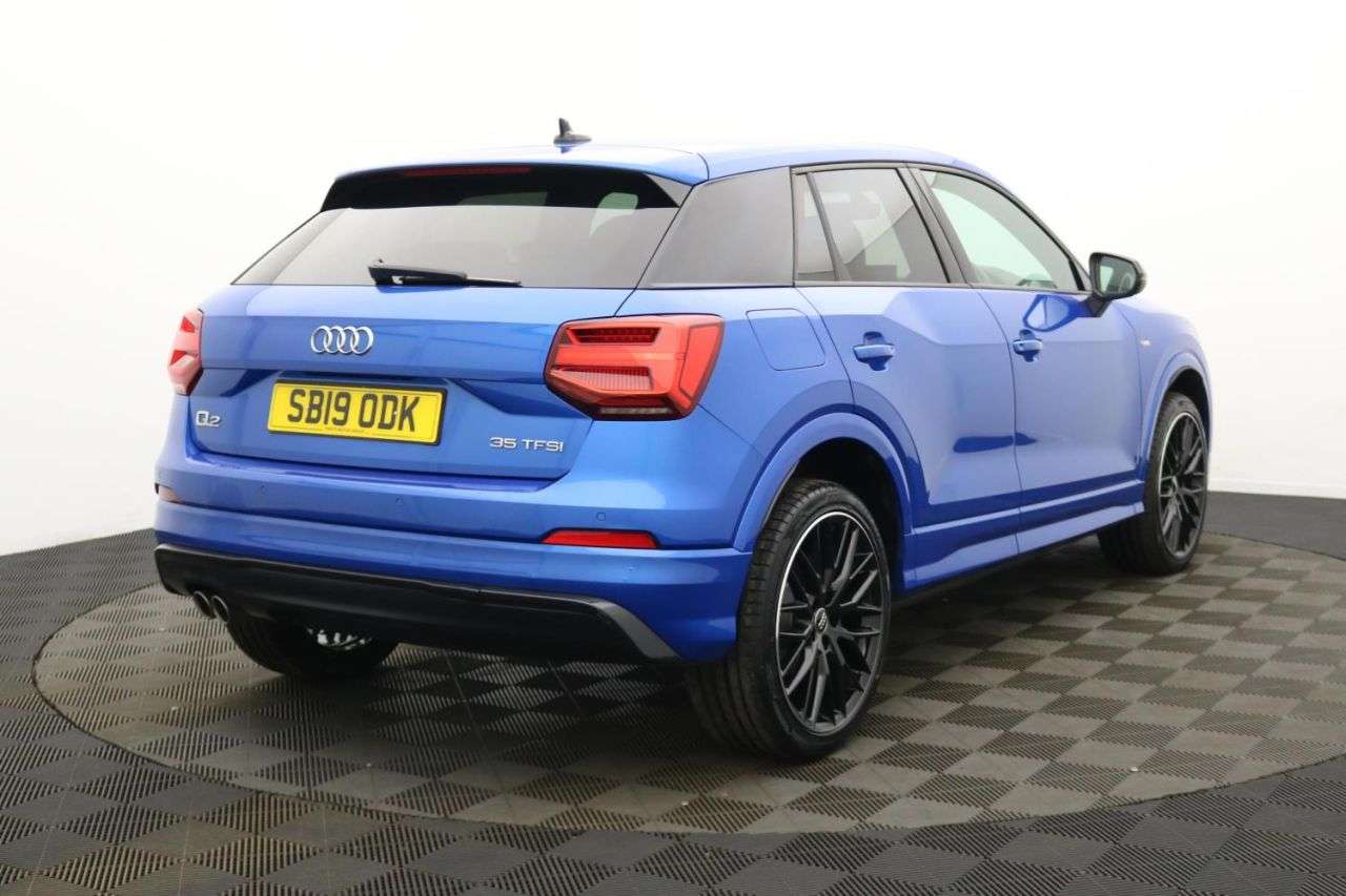 2019 AUDI Q2 2019 AUDI Q2