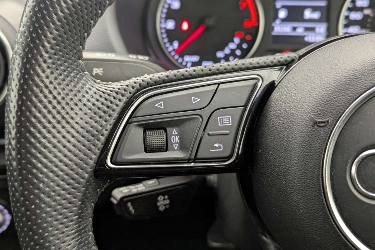 2019 AUDI Q2 2019 AUDI Q2