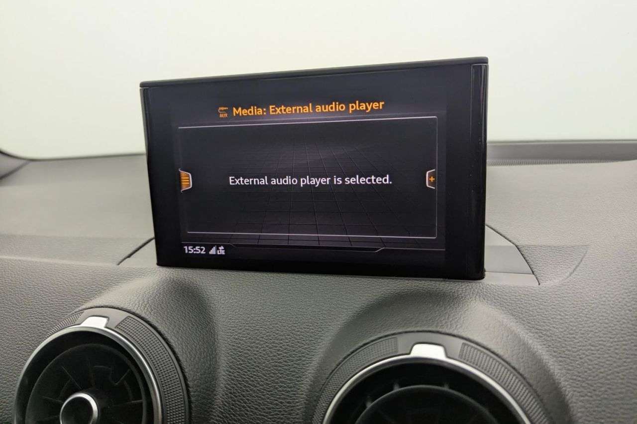 2019 AUDI Q2 2019 AUDI Q2