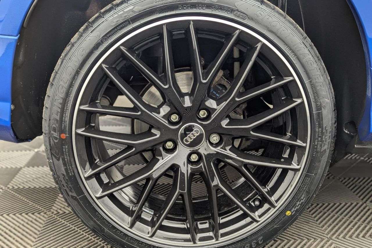 2019 AUDI Q2 2019 AUDI Q2