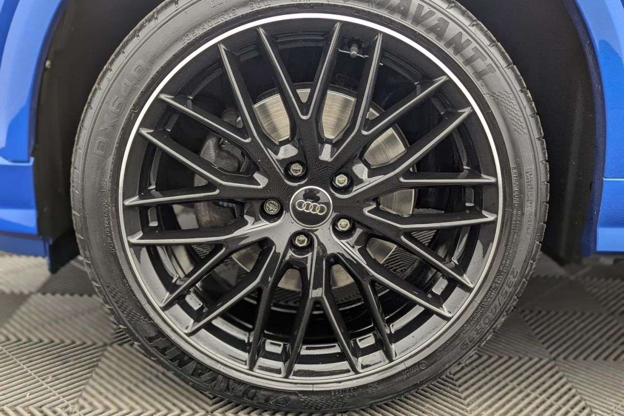 2019 AUDI Q2 2019 AUDI Q2