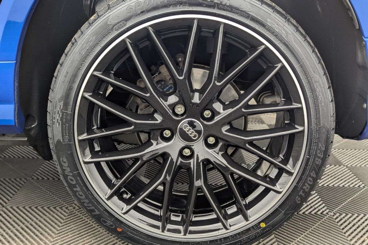 2019 AUDI Q2 2019 AUDI Q2