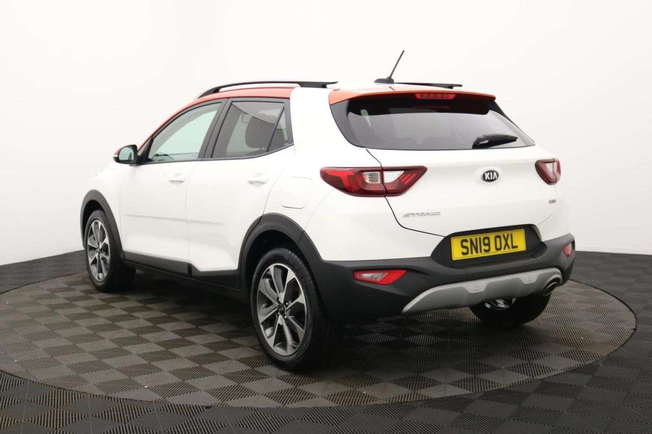 2019 KIA STONIC 2019 KIA STONIC