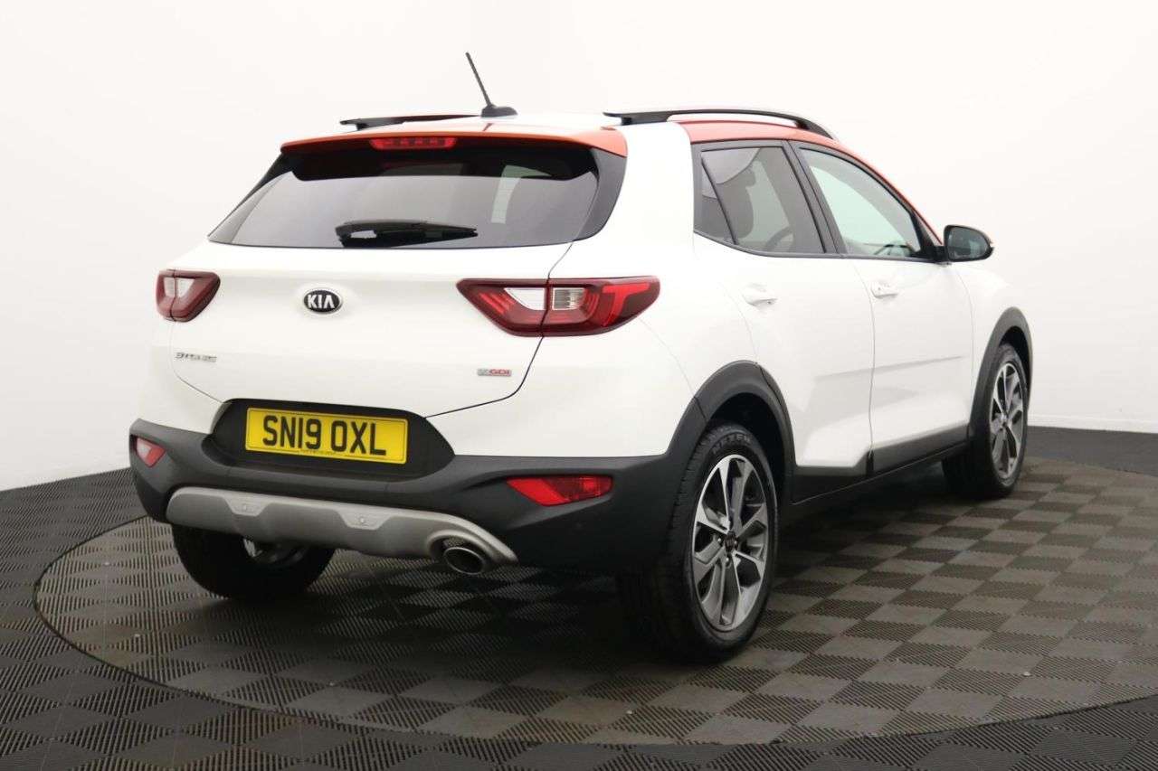 2019 KIA STONIC 2019 KIA STONIC