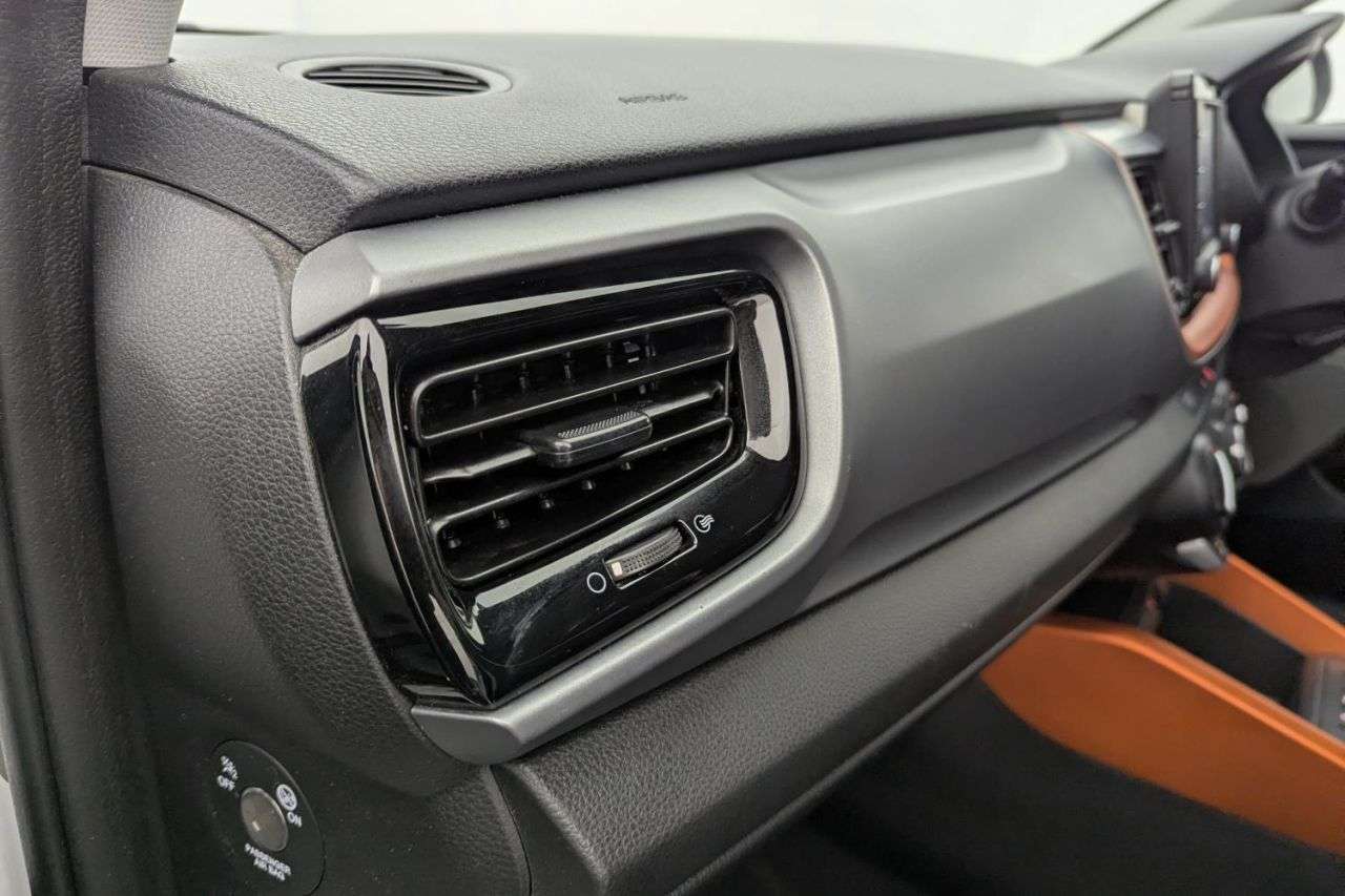 2019 KIA STONIC 2019 KIA STONIC