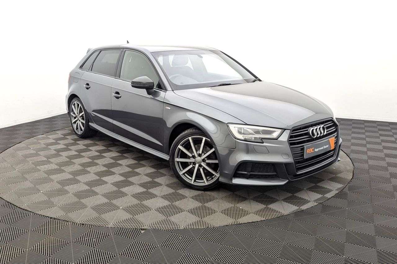 A 2018 AUDI A3 1.0 TFSI 30 Black Edition Sportback 5dr Petrol Manual Euro 6 (s/s) (116 ps) A 2018 AUDI A3 1.0 TFSI 30 Black Edition Sportback 5dr Petrol Manual Euro 6 (s/s) (116 ps)