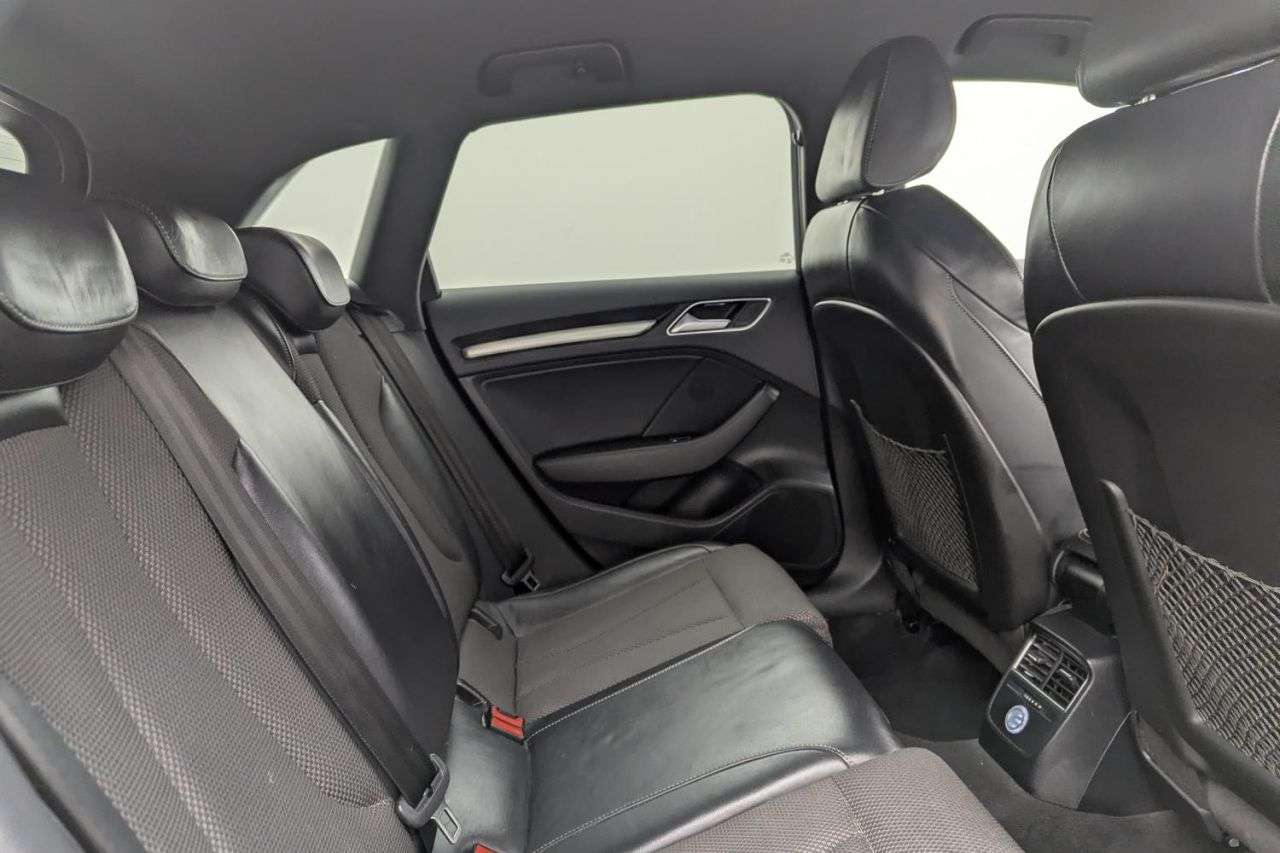 2018 AUDI A3 2018 AUDI A3