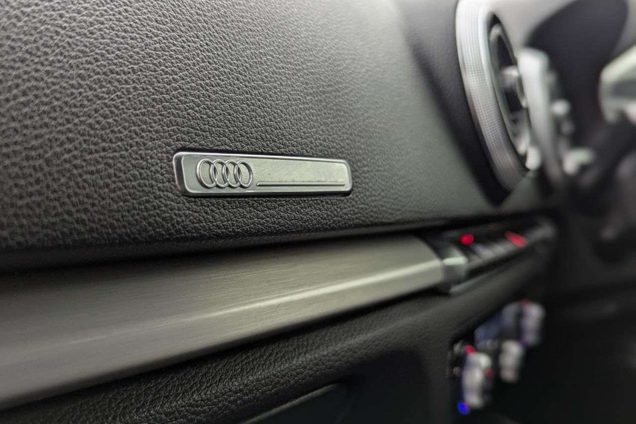 2018 AUDI A3 2018 AUDI A3