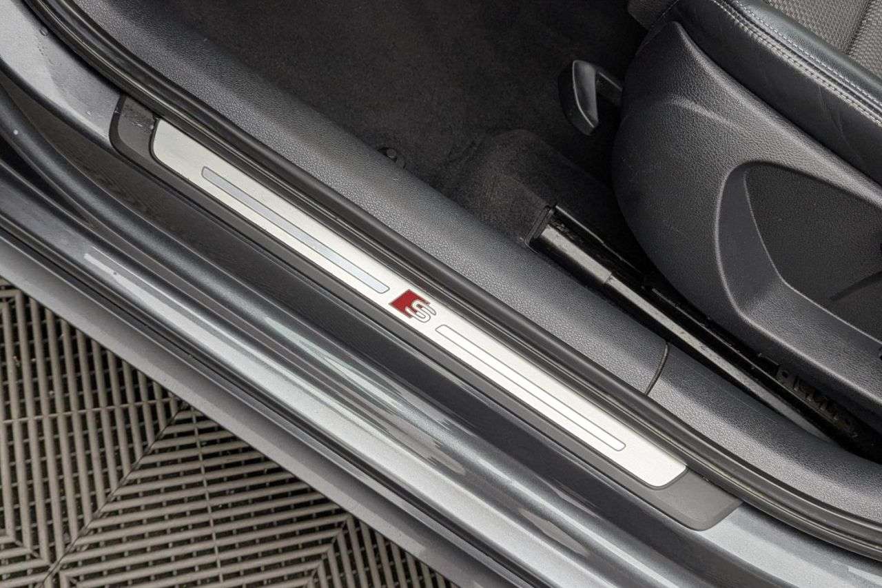 2018 AUDI A3 2018 AUDI A3