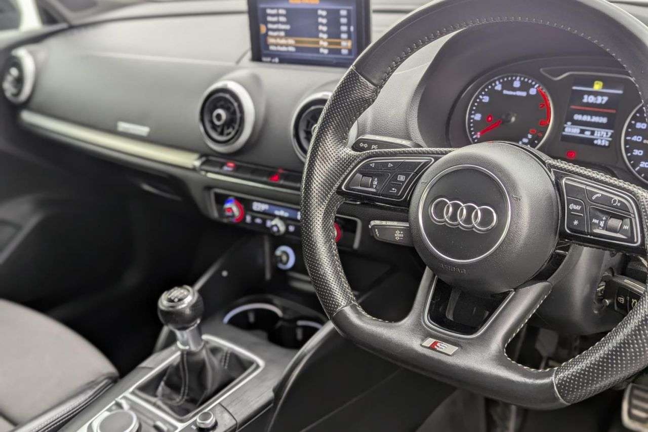 2018 AUDI A3 2018 AUDI A3