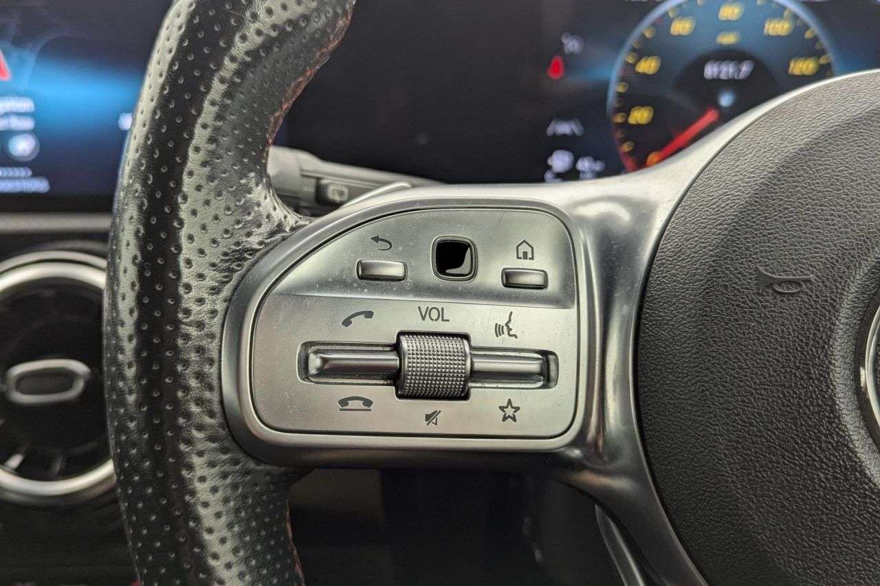 2019 MERCEDES-BENZ A-CLASS 2019 MERCEDES-BENZ A-CLASS