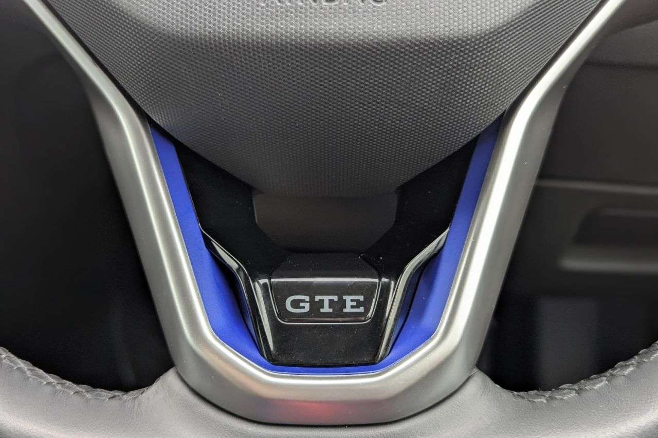 2021 VOLKSWAGEN PASSAT 2021 VOLKSWAGEN PASSAT