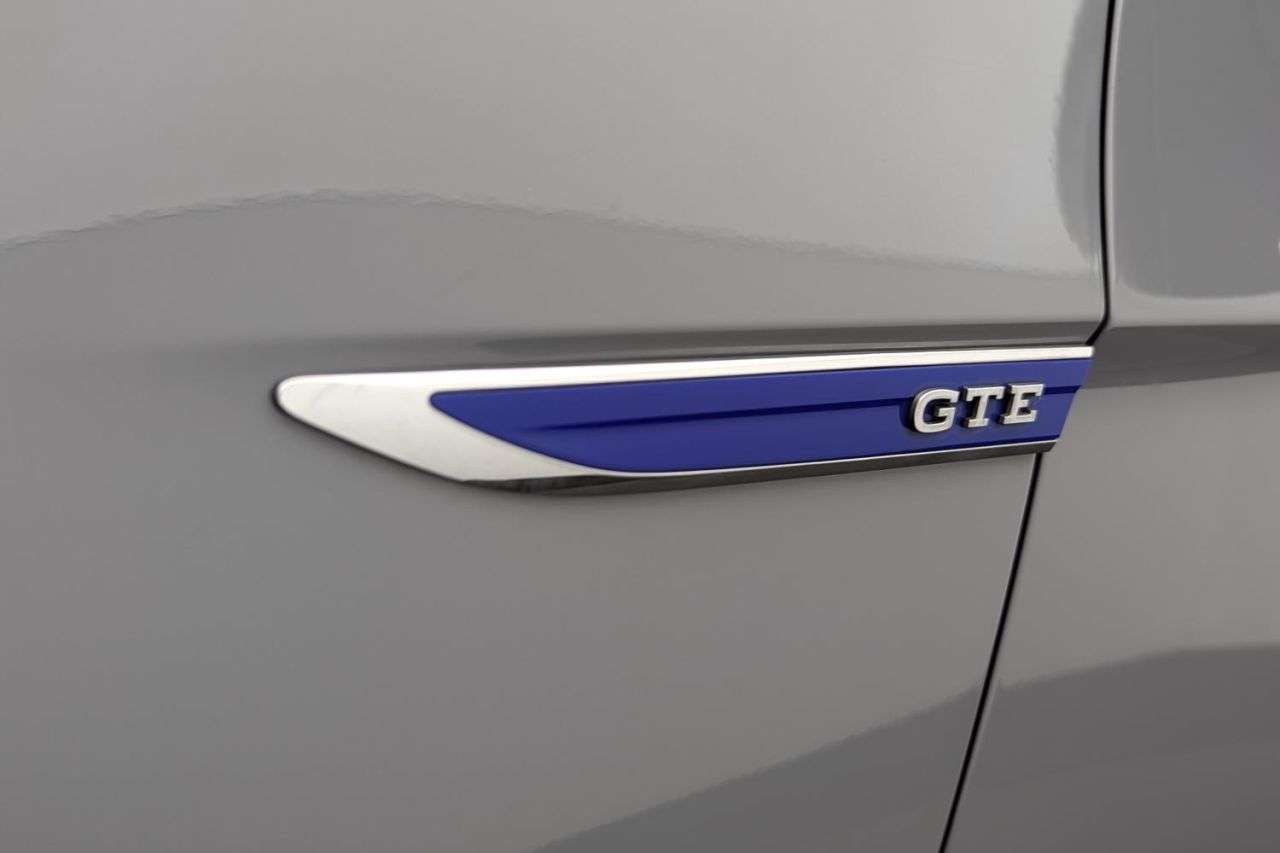 2021 VOLKSWAGEN PASSAT 2021 VOLKSWAGEN PASSAT