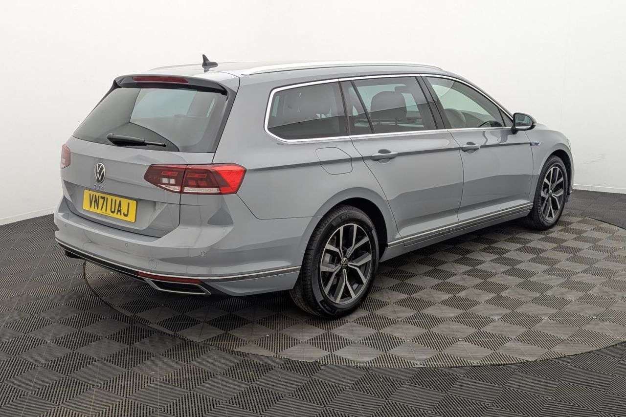 2021 VOLKSWAGEN PASSAT 2021 VOLKSWAGEN PASSAT