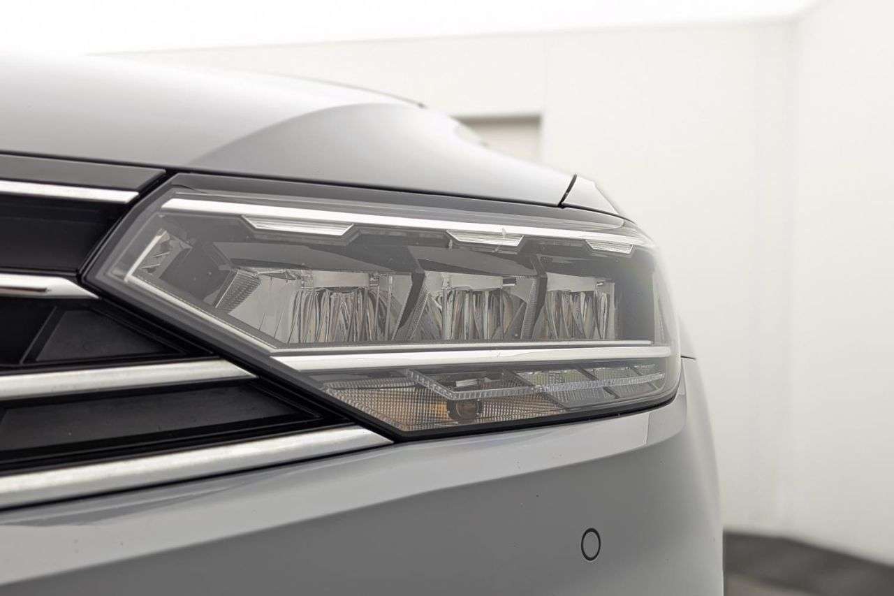 2021 VOLKSWAGEN PASSAT 2021 VOLKSWAGEN PASSAT