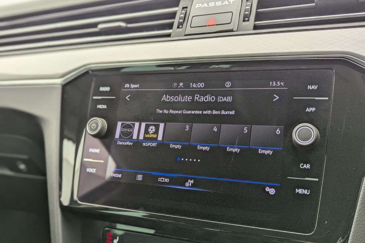 2021 VOLKSWAGEN PASSAT 2021 VOLKSWAGEN PASSAT