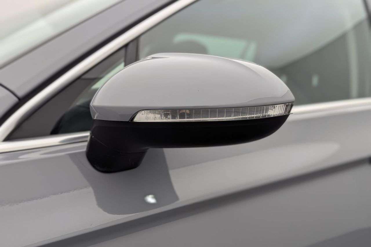 2021 VOLKSWAGEN PASSAT 2021 VOLKSWAGEN PASSAT