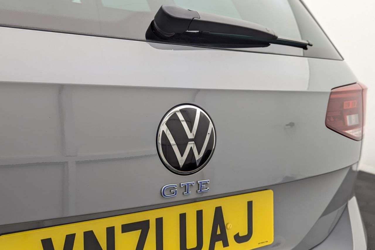 2021 VOLKSWAGEN PASSAT 2021 VOLKSWAGEN PASSAT