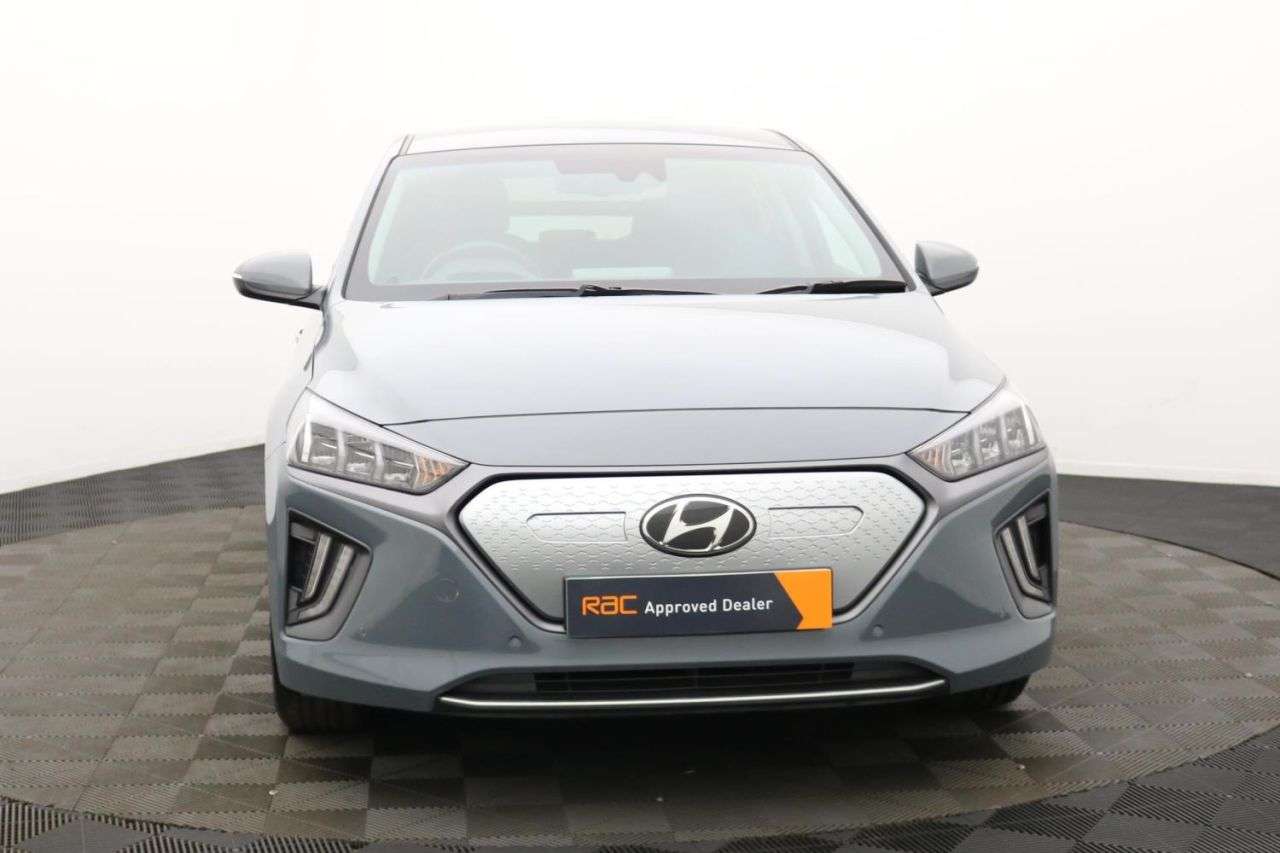 2022 HYUNDAI IONIQ 2022 HYUNDAI IONIQ
