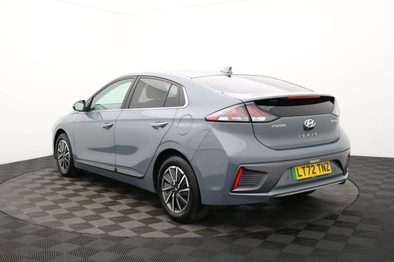 2022 HYUNDAI IONIQ 2022 HYUNDAI IONIQ