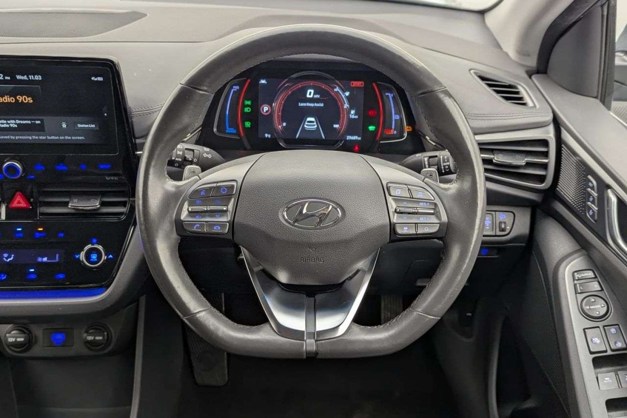 2022 HYUNDAI IONIQ 2022 HYUNDAI IONIQ