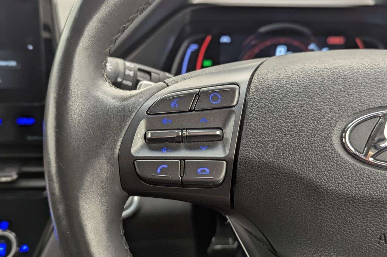 2022 HYUNDAI IONIQ 2022 HYUNDAI IONIQ