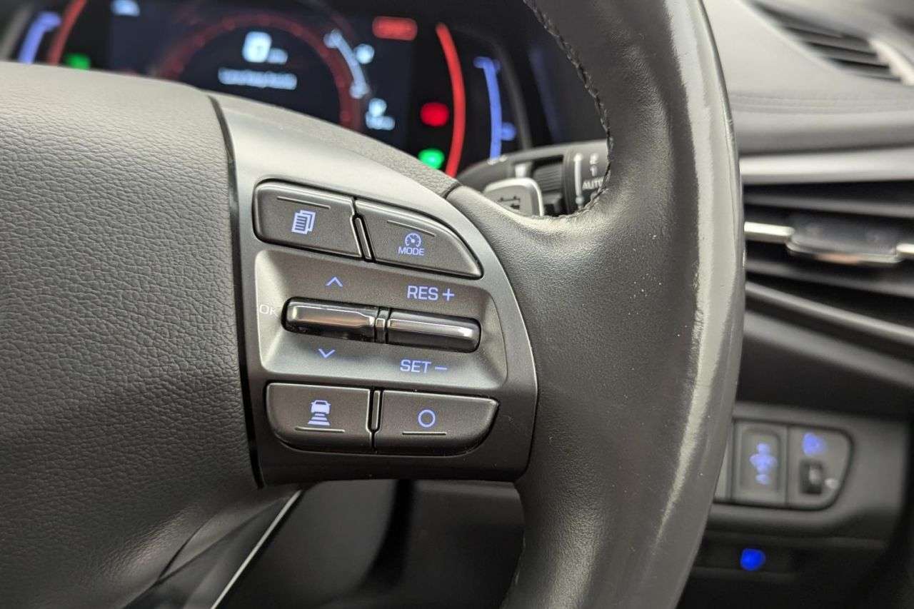 2022 HYUNDAI IONIQ 2022 HYUNDAI IONIQ