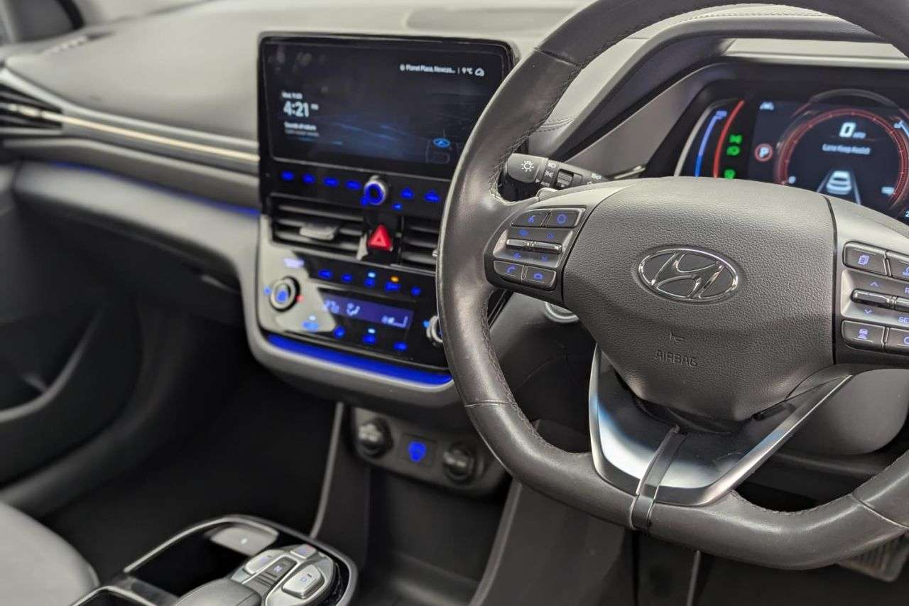 2022 HYUNDAI IONIQ 2022 HYUNDAI IONIQ