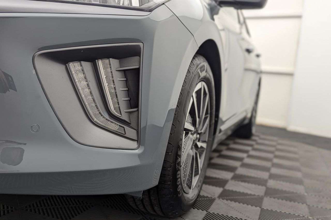 2022 HYUNDAI IONIQ 2022 HYUNDAI IONIQ