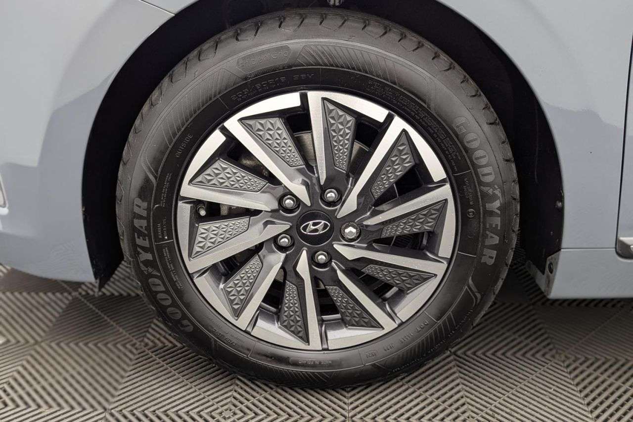 2022 HYUNDAI IONIQ 2022 HYUNDAI IONIQ