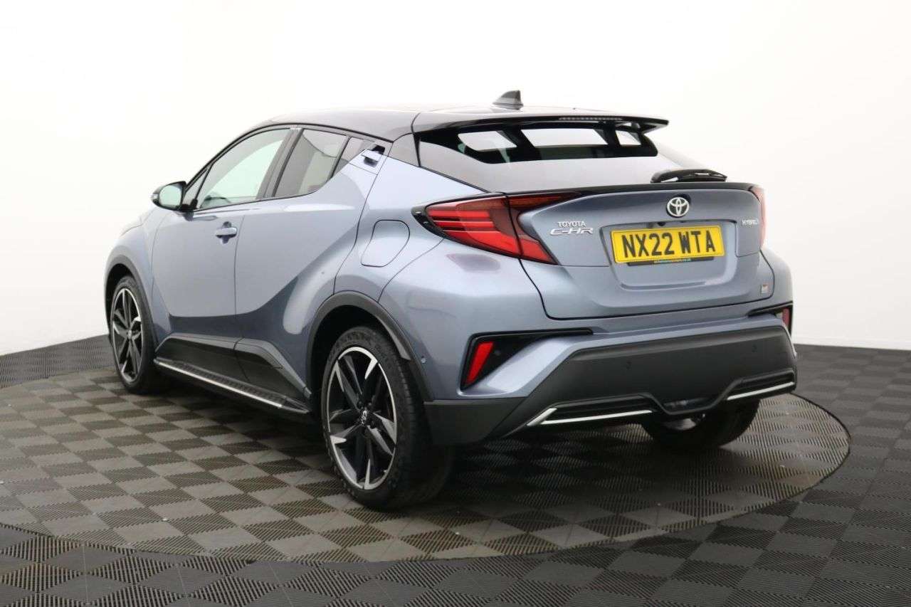 2022 TOYOTA C-HR 2022 TOYOTA C-HR