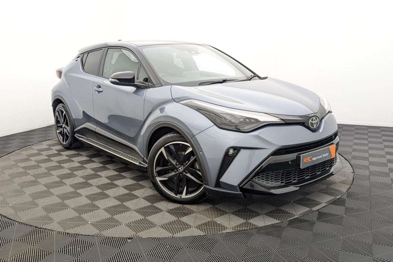 A 2022 TOYOTA C-HR 1.8 VVT-h GR SPORT SUV 5dr Petrol Hybrid CVT Euro 6 (s/s) (122 ps) Award Wi A 2022 TOYOTA C-HR 1.8 VVT-h GR SPORT SUV 5dr Petrol Hybrid CVT Euro 6 (s/s) (122 ps) Award Wi